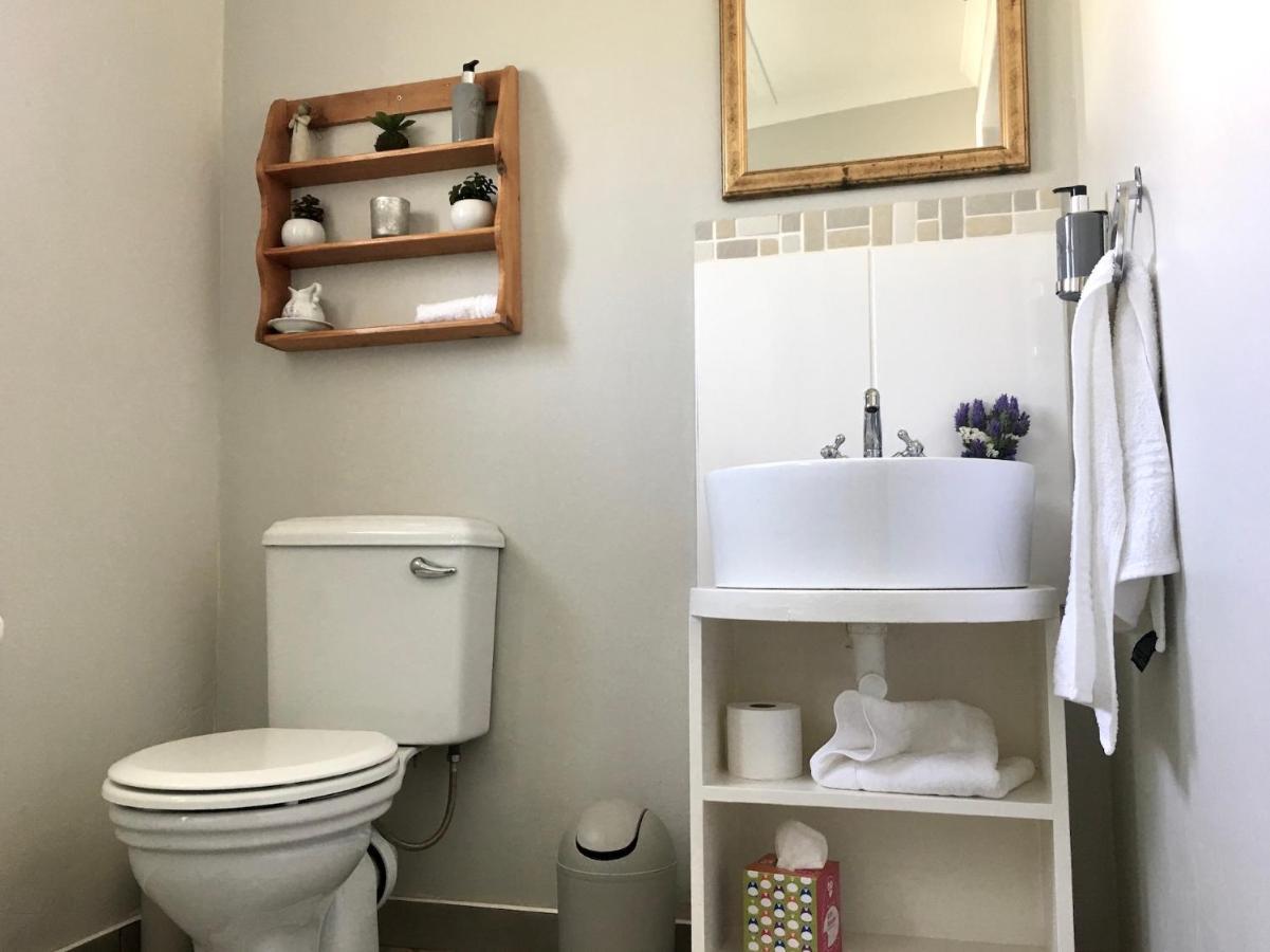 John Montagu Accommodation Екстер'єр фото
