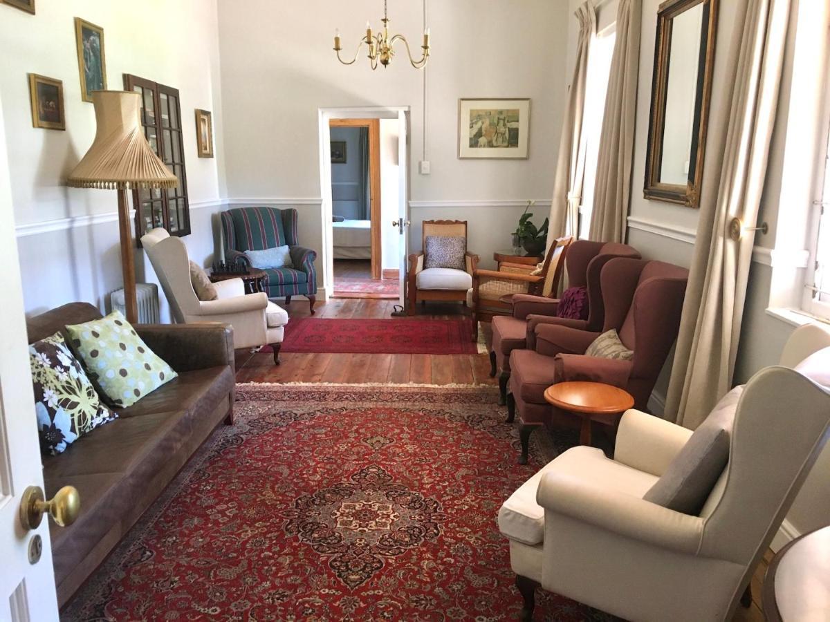 John Montagu Accommodation Екстер'єр фото