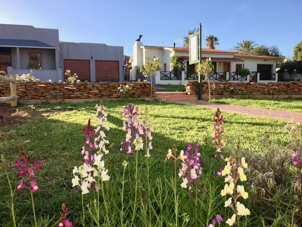 John Montagu Accommodation Екстер'єр фото