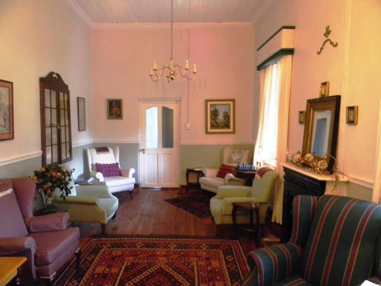 John Montagu Accommodation Екстер'єр фото